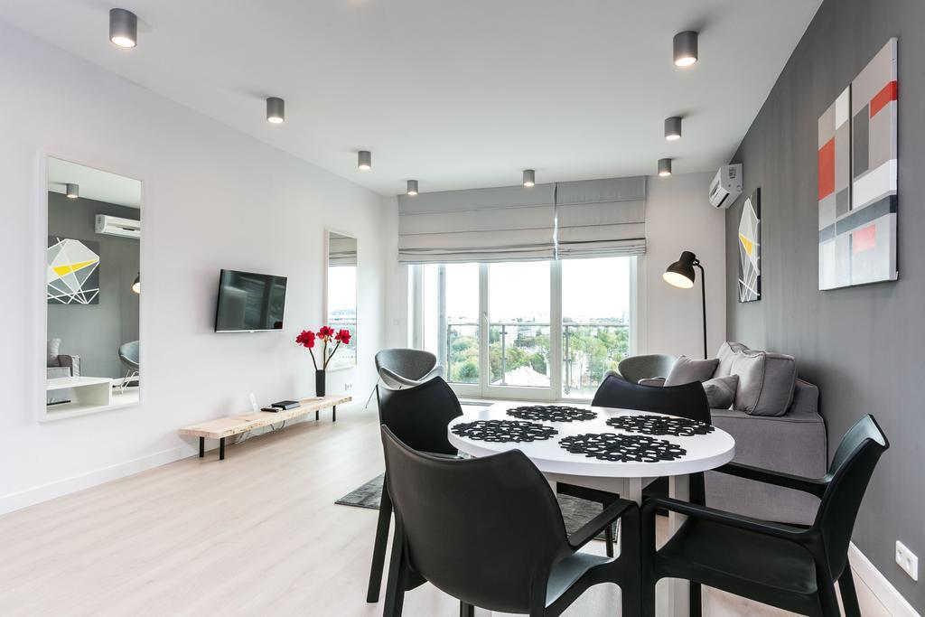 Platinum Residence Qbik Warschau Zimmer foto